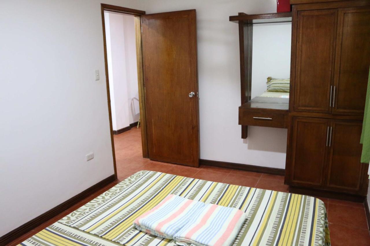 Badladz Staycation Condos Puerto Galera Kültér fotó